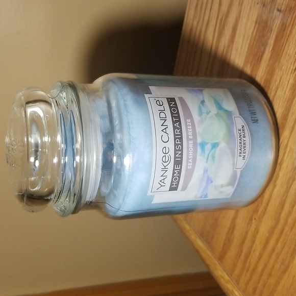 YANKEE CANDLE